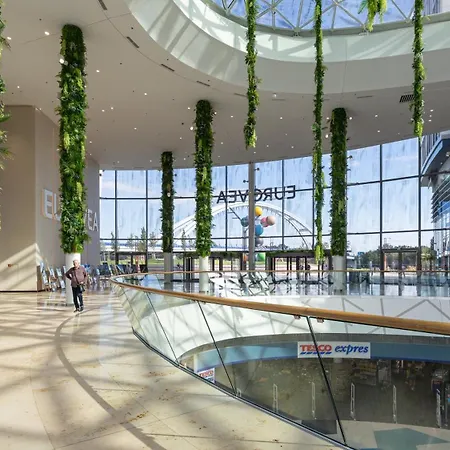 Eurovea Tower - Luke Danube 24 *