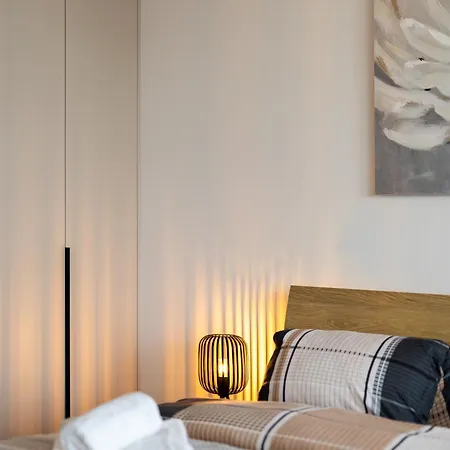 Eurovea Tower - Luke Danube 24 * 布拉迪斯拉发