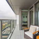 Eurovea Tower - Luke Danube 24 * Bratislava