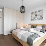 Appartement Eurovea Tower - Luke Danube 24