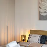 Eurovea Tower - Luke Danube 24 * Bratislava