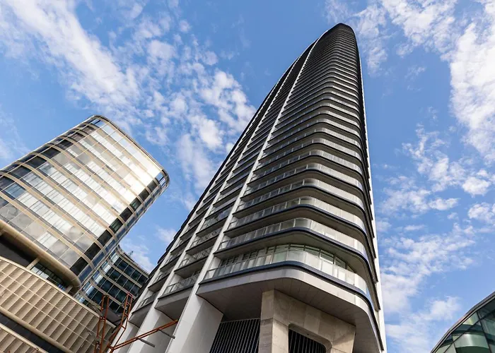 Eurovea Tower - Luke Danube 24 * براتسيلافا