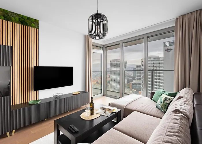 Eurovea Tower - Luke Danube 24 شقة براتسيلافا